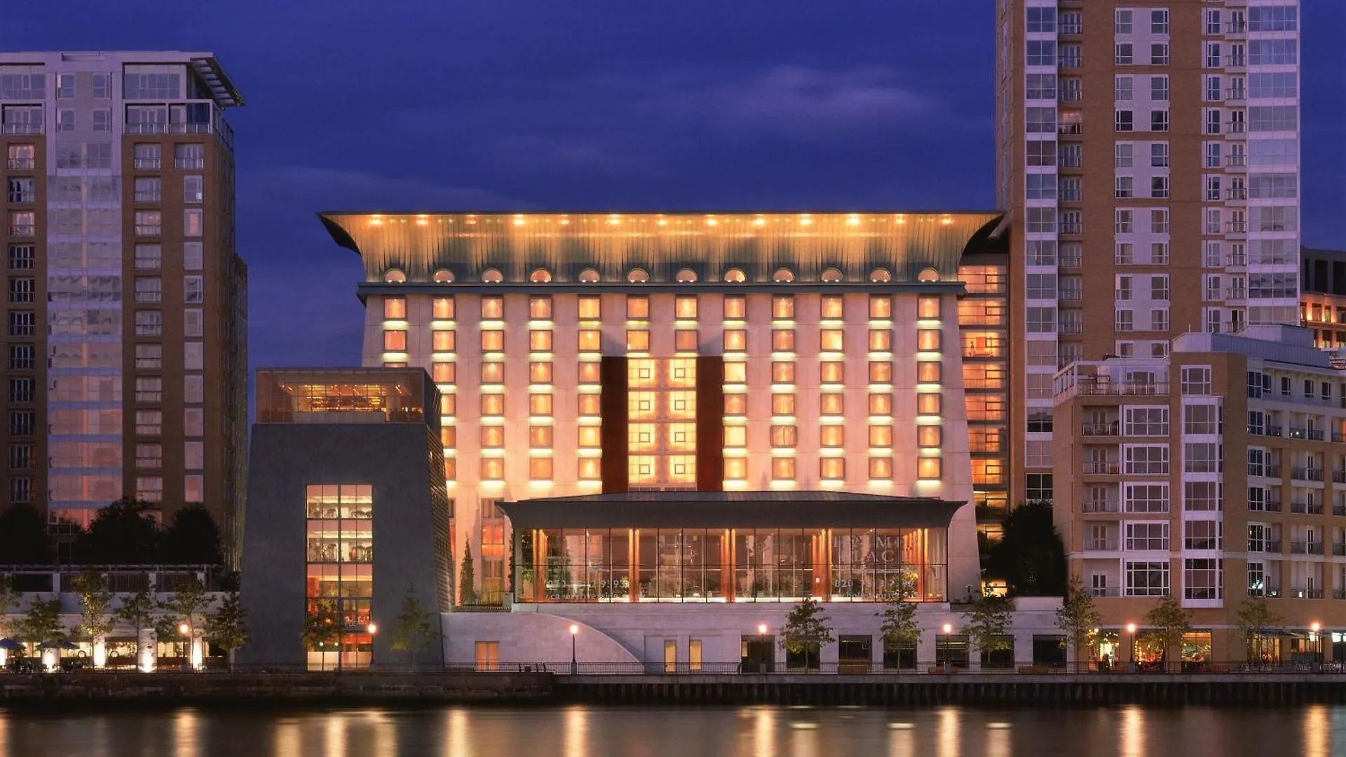 Canary Riverside Plaza Hotel Londres