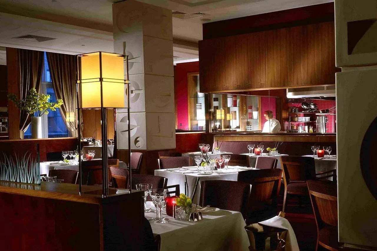 Canary Riverside Plaza Hotel Londres