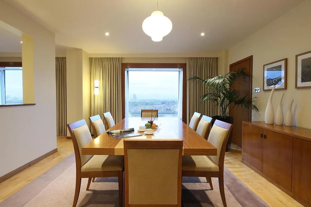Canary Riverside Plaza Hotel Londres 5*,