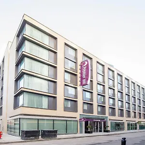 Hotel Premier - Aldgate, London