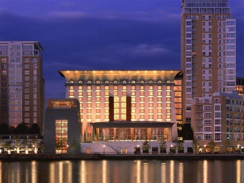 Canary Riverside Plaza Hotel London
